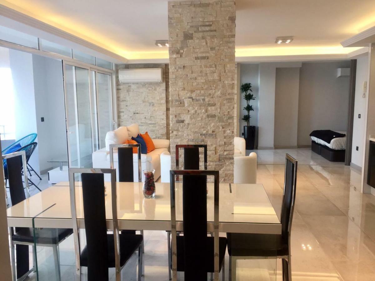 Deluxe Supreme Apartment Malaga Ngoại thất bức ảnh